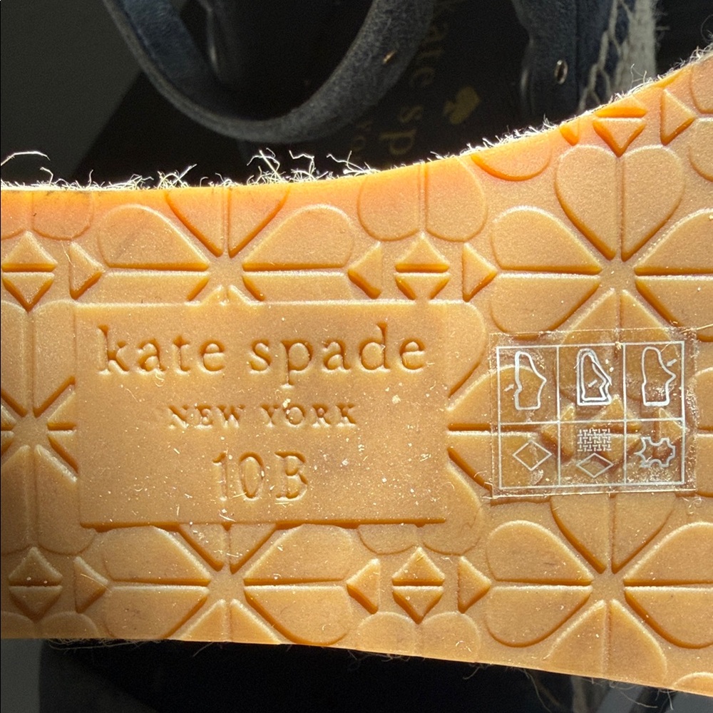 kate spade Navy Suede Espadrille Ankle-Strap Flats. Like new condition 🫶🏻 - Picture 8 of 8